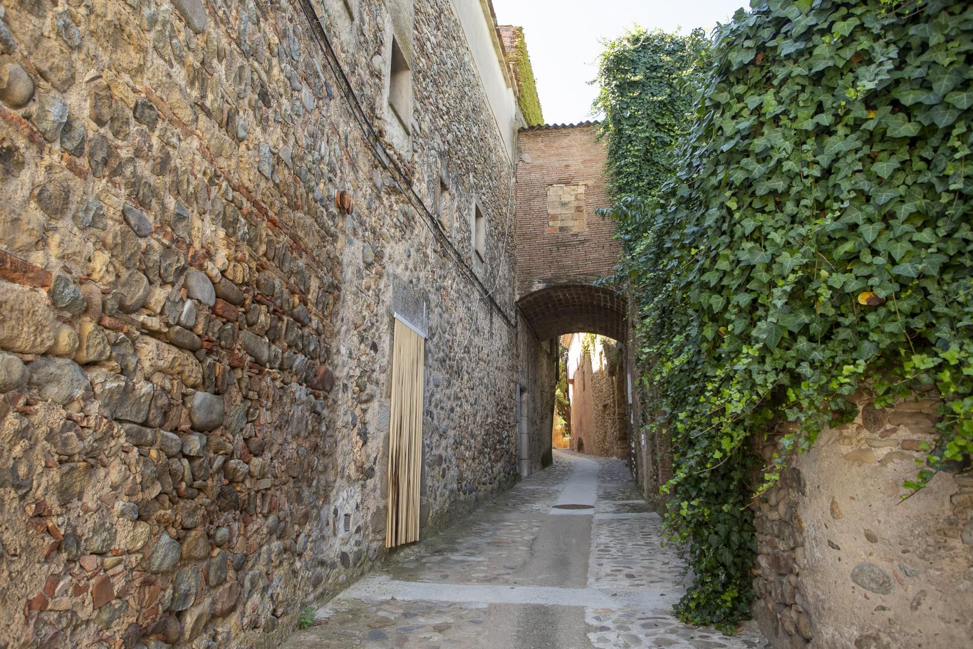 Vista exterior de Casa adosada en venta en Cervià de Ter