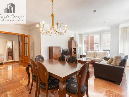 Dining room of Flat for sale in  Granada Capital  with Air Conditioner, Terrace and Balcony