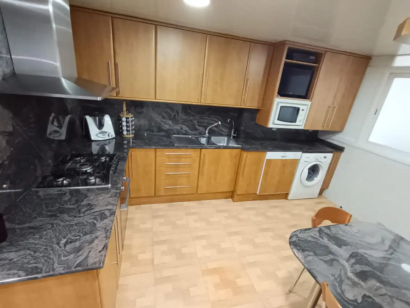 Cocina de Piso en venta en Sabadell con Balcón