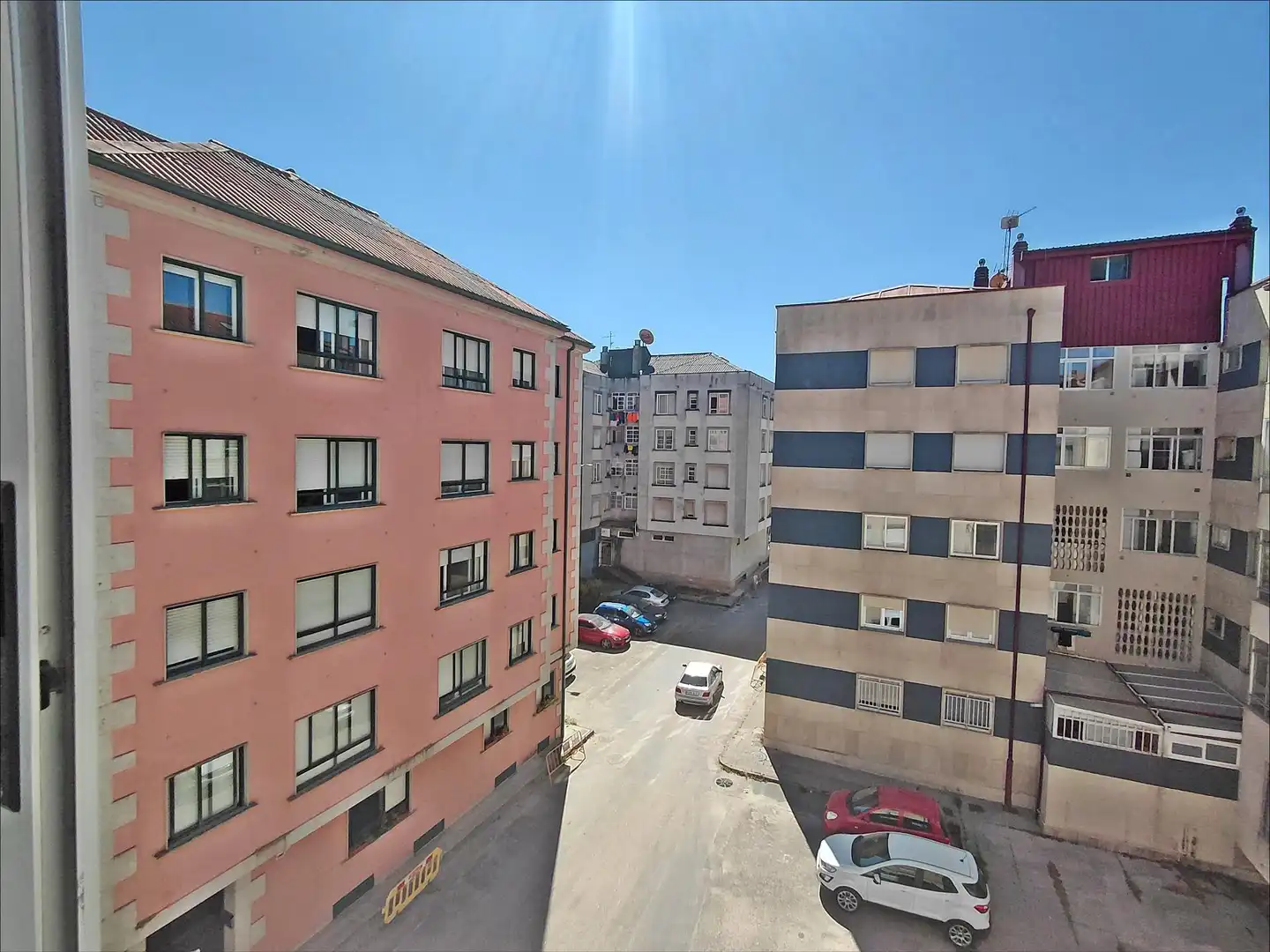 Vista exterior de Piso en venta en Pontevedra Capital  con Calefacción y Trastero