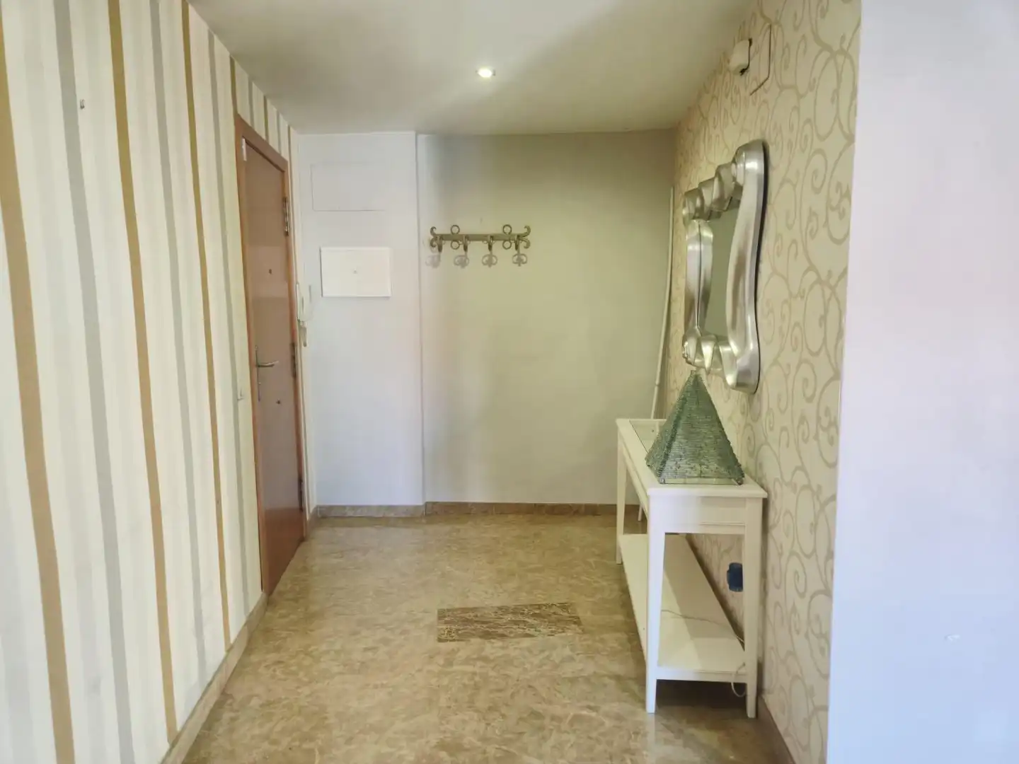 Piso de alquiler en Aldaia con Aire acondicionado, Trastero y Piscina comunitaria