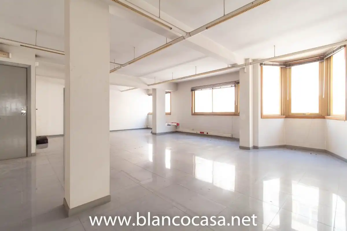 Ufficio in affitto a Carballo, imagen 3