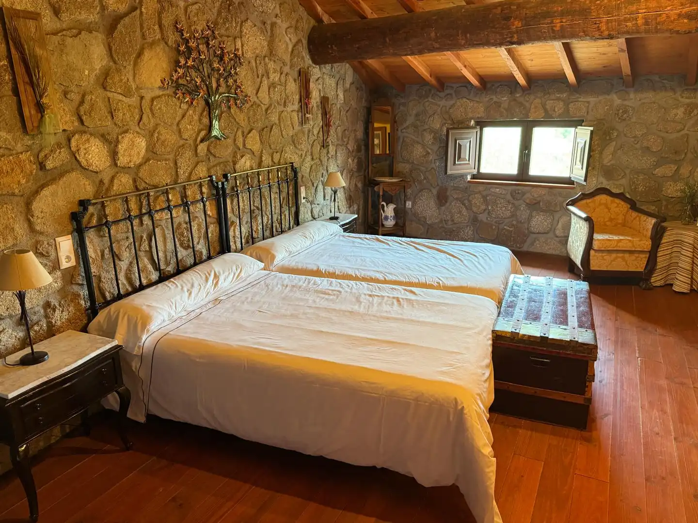 Habitación de Casa adosada en venta en La Torre con Calefacción, Jardín privado y Terraza