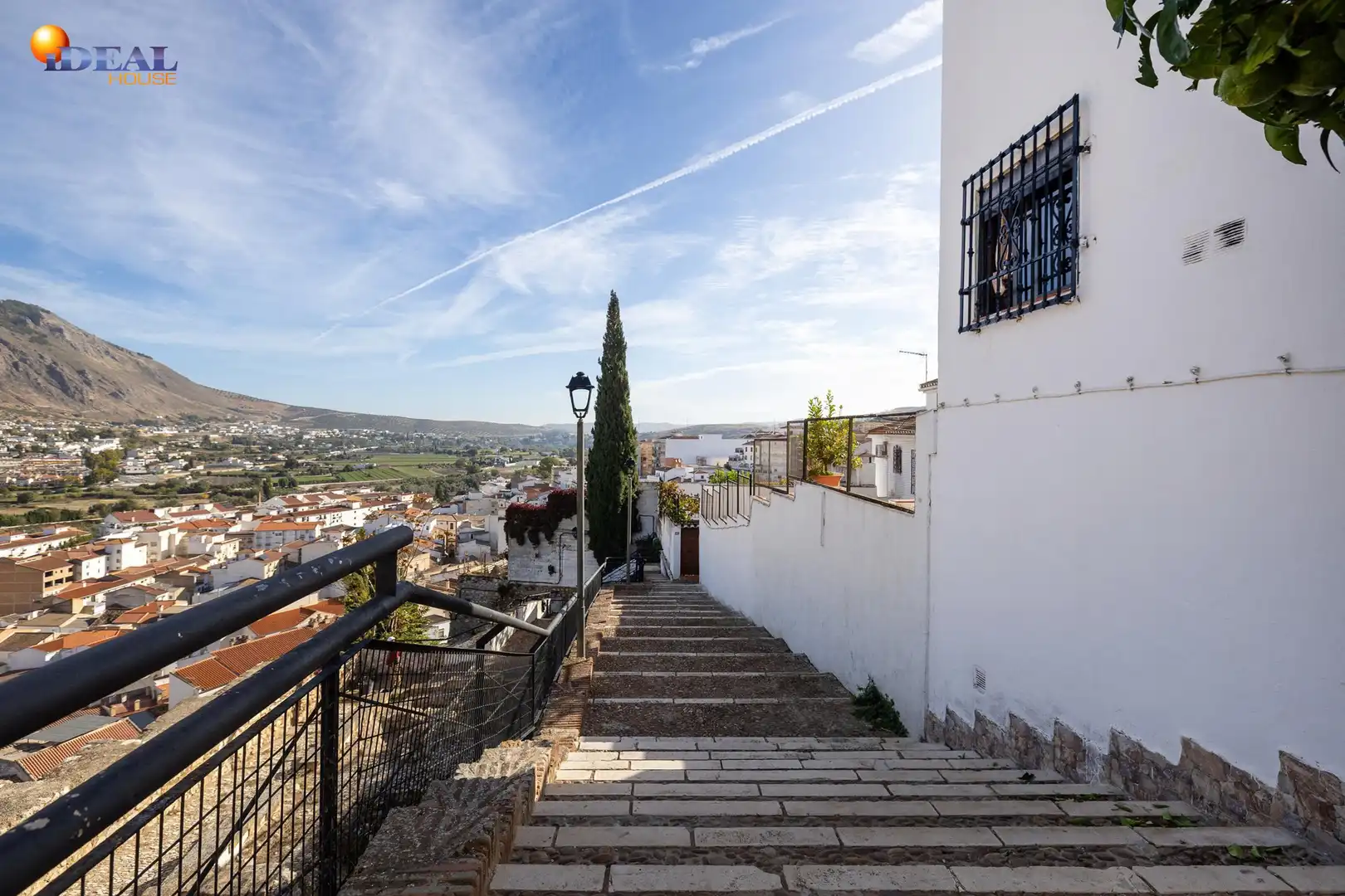 Einfamilien-Reihenhaus zum Verkauf in Calle de Nazar, Loja