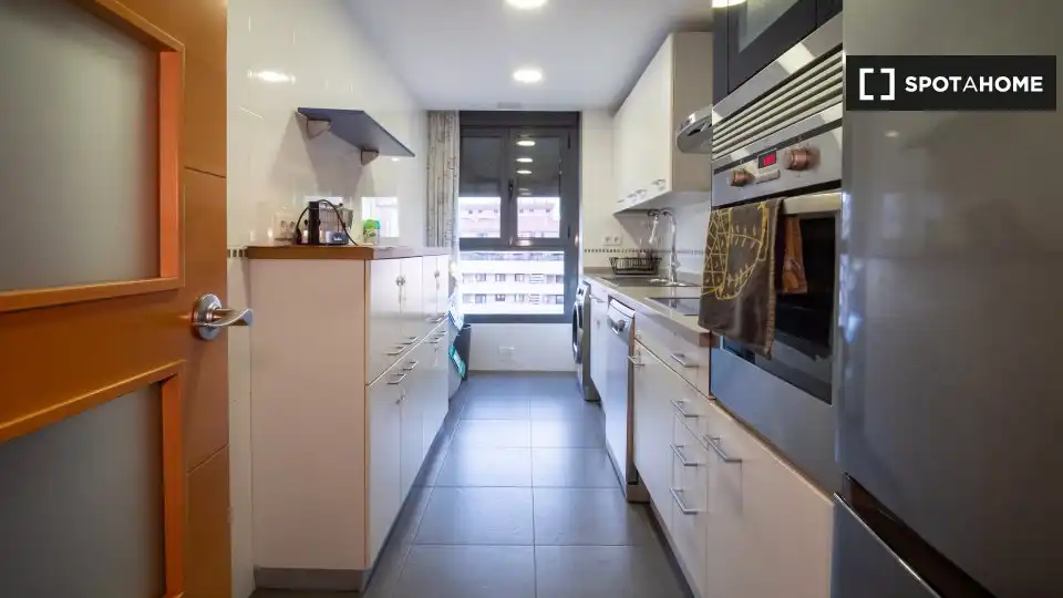 Room in Sant Llorenç - Zona Alfahuir