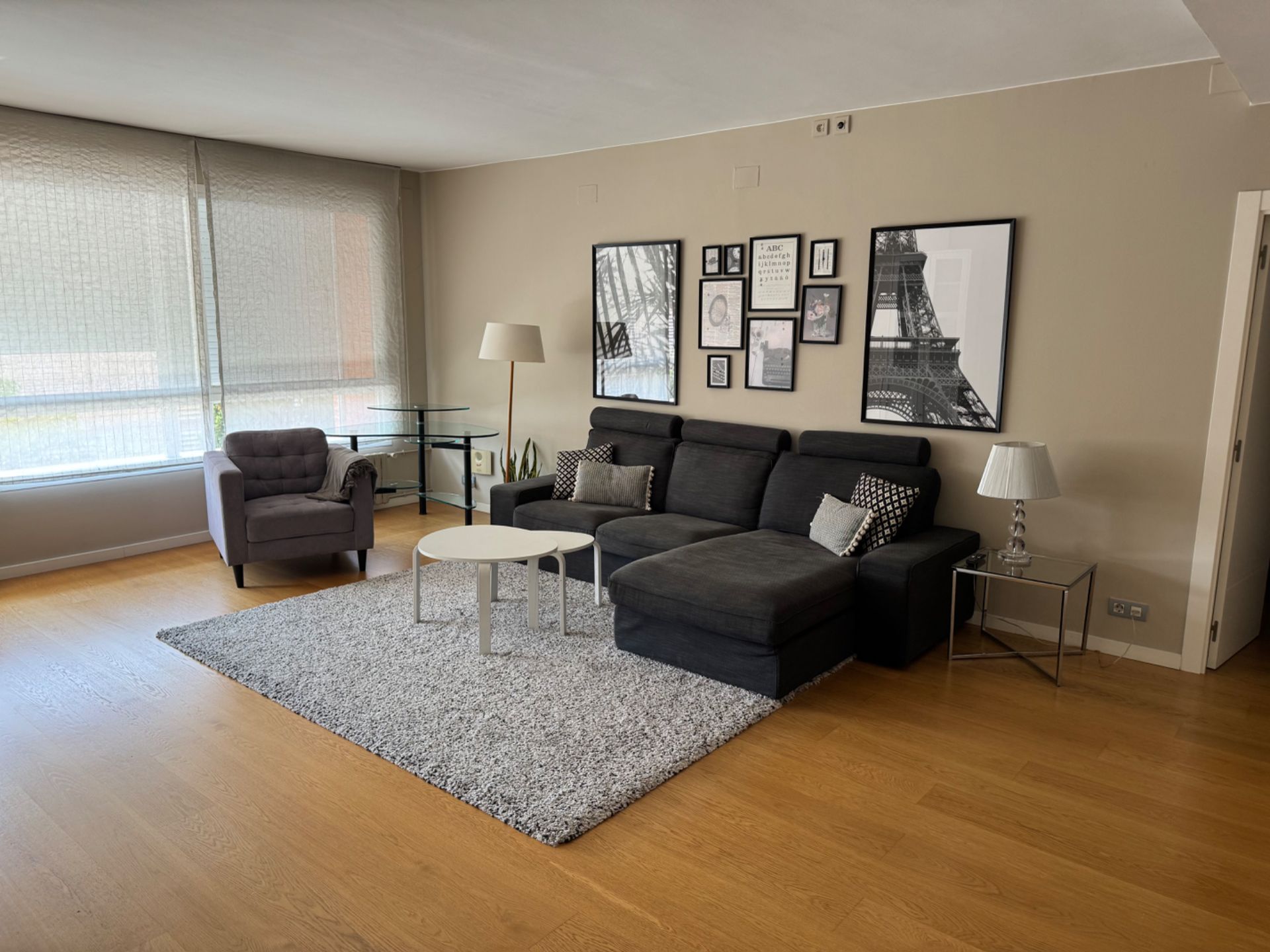 Sala d'estar de Pis de lloguer en  Barcelona Capital amb Aire condicionat, Calefacció i Jardí privat