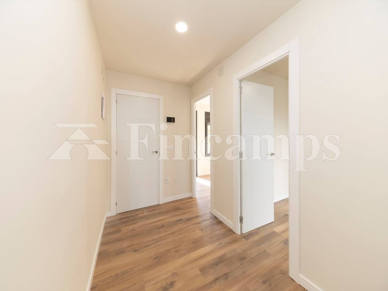 Pis en venda en Sabadell amb Parquet i Terrassa