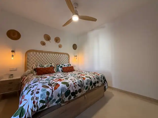 Dormitori de Casa adosada en venda en Chiclana de la Frontera amb Jardí privat, Terrassa i Traster