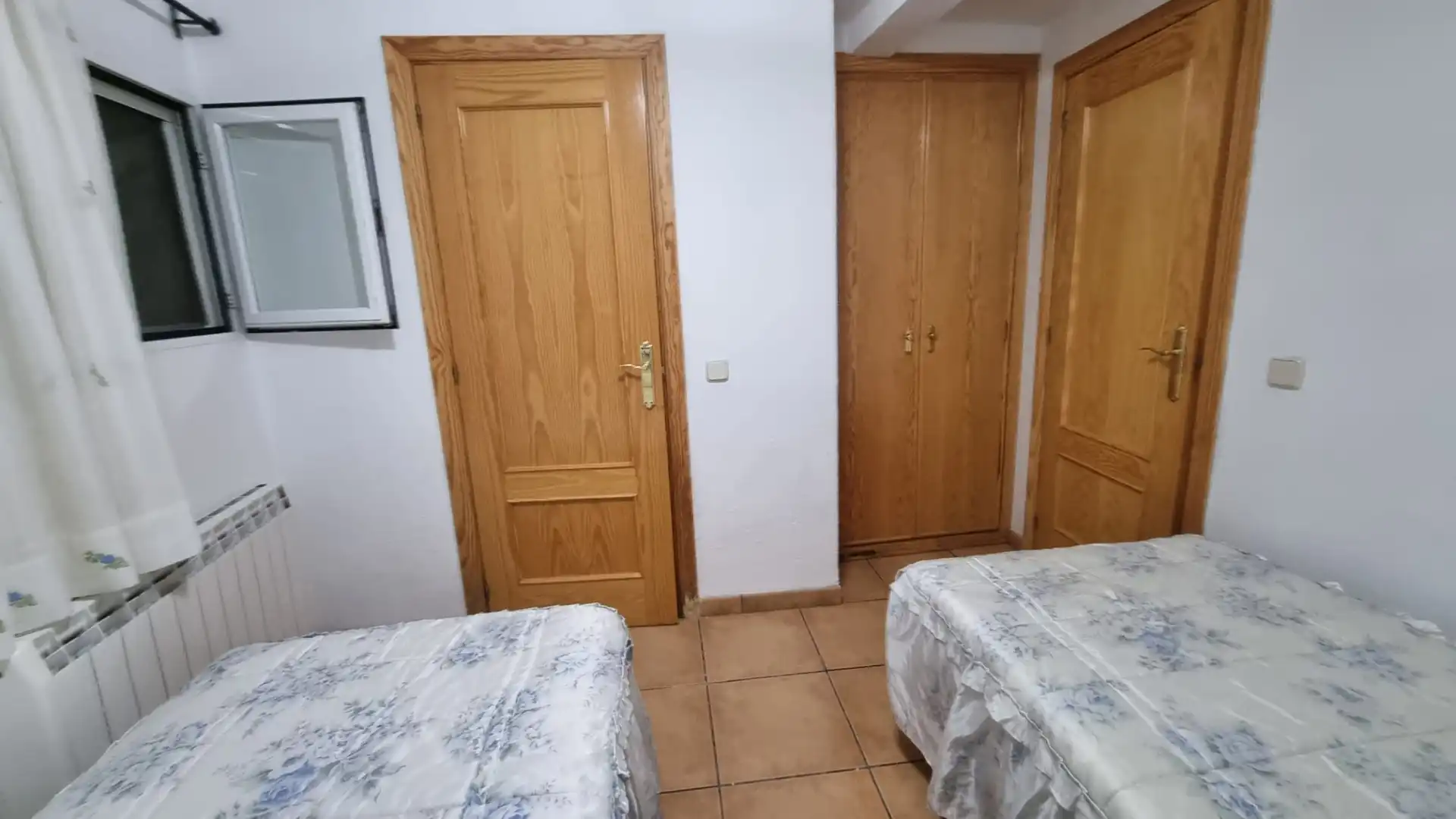 Schlafzimmer von Einfamilien-Reihenhaus zum Verkauf in Valdemaqueda mit Heizung und Abstellraum