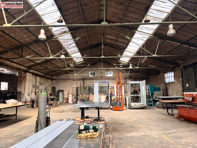 Nave industrial en Venta en Barrio de la Estación