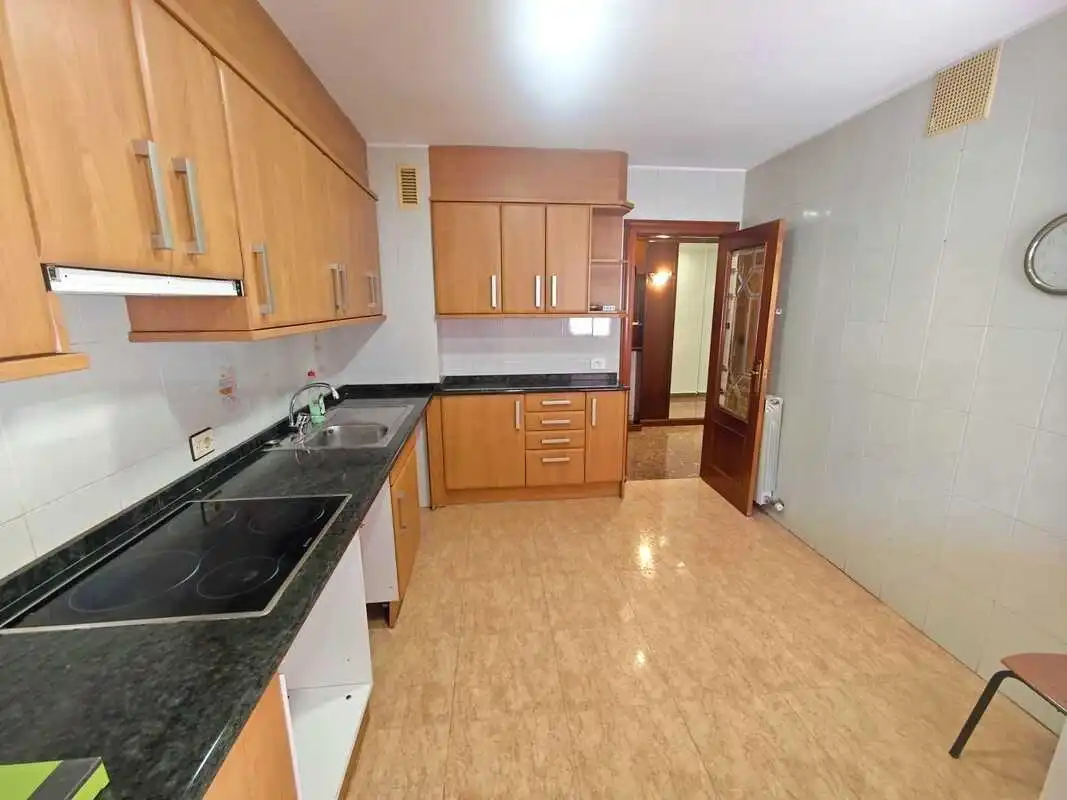 Cuina de Pis en venda en Calatayud amb Aire condicionat, Calefacció i Terrassa