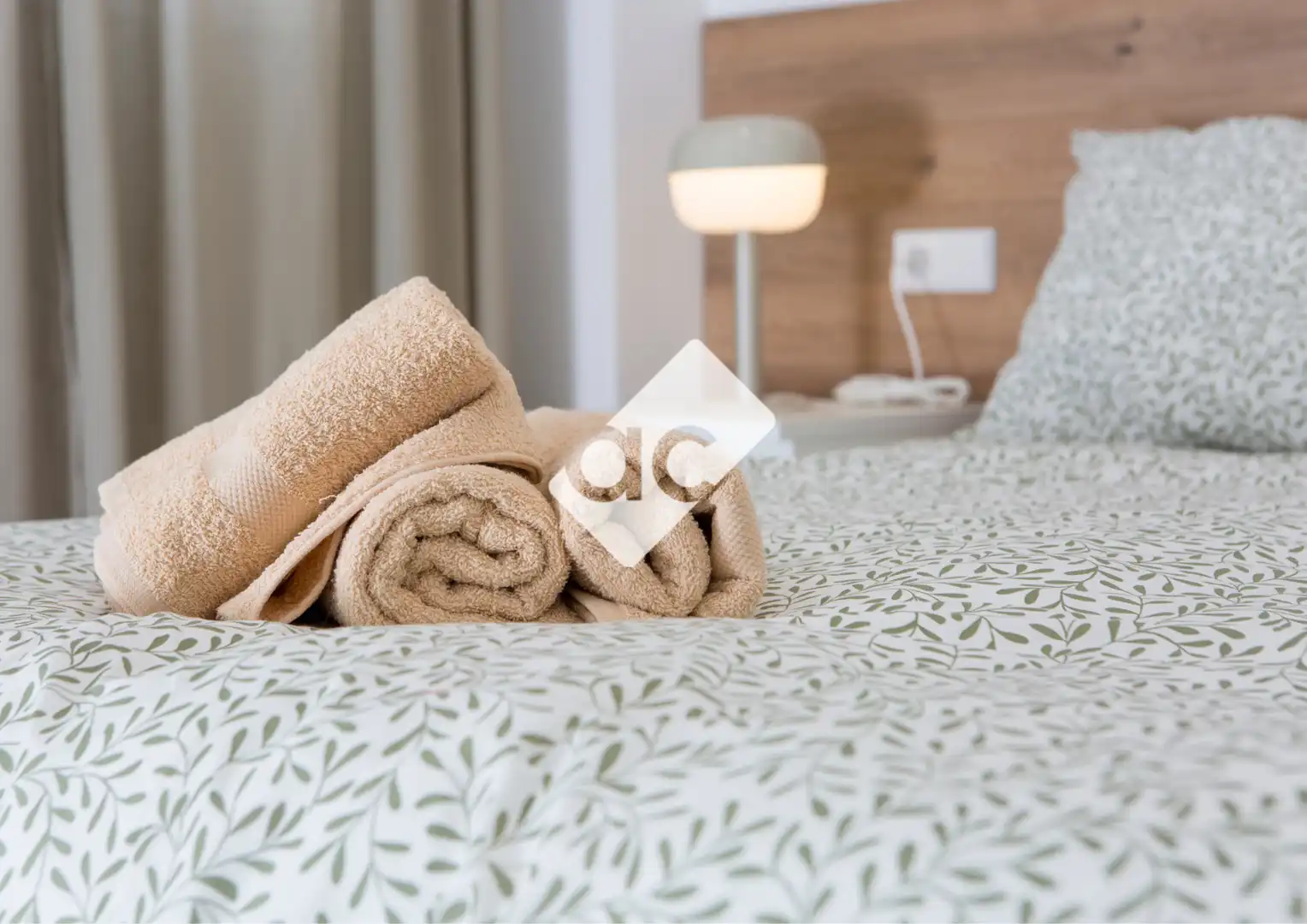 Bedroom of Flat for rent in Valencia  with Air Conditioner, Heating and Terrace