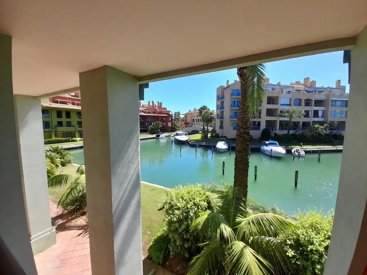 Wohnung mit Pool zum Verkauf in Puerto de Sotogrande - La Marina, imagen 3