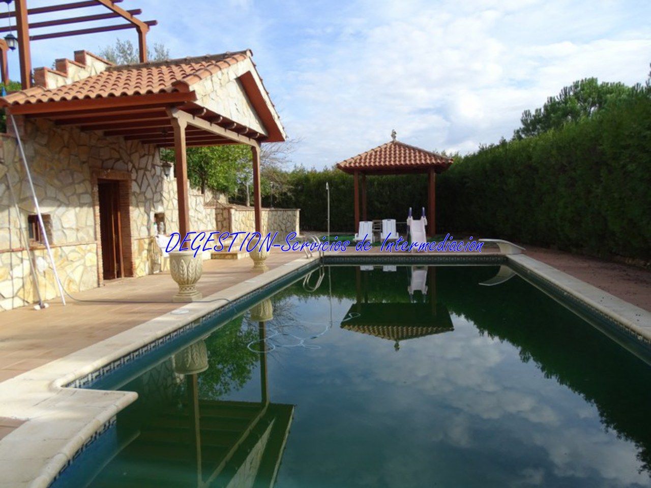 Swimming pool of House or chalet for sale in Guarromán  with Air Conditioner, Private garden and Terrace