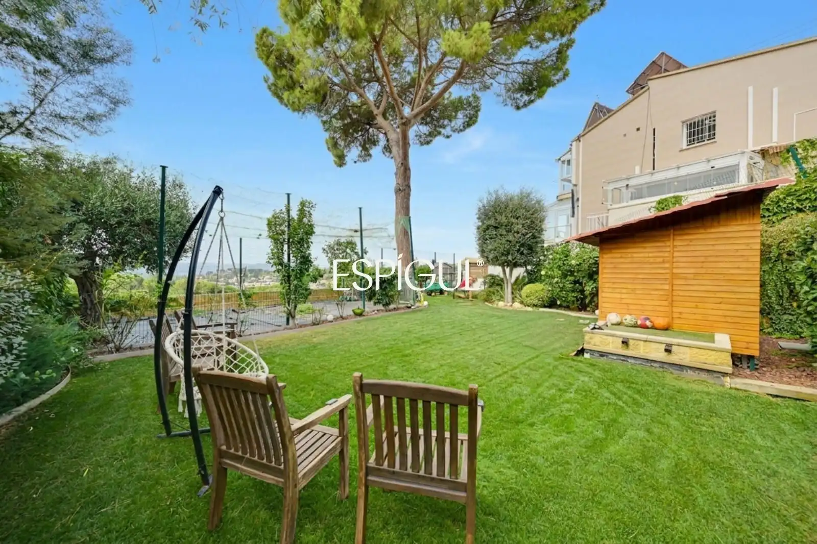 Garden of Houses for sale in Rubí  with Air Conditioner, Heating and Terrace
