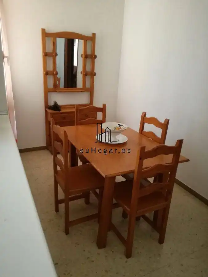 Comedor de Piso de alquiler en Badajoz con Amueblado y Balcón