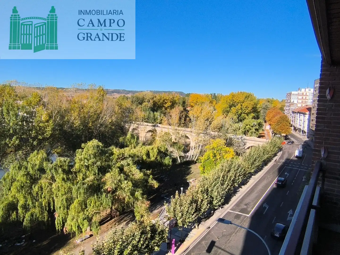 Vista exterior de Piso en venta en Palencia con Calefacción y Terraza