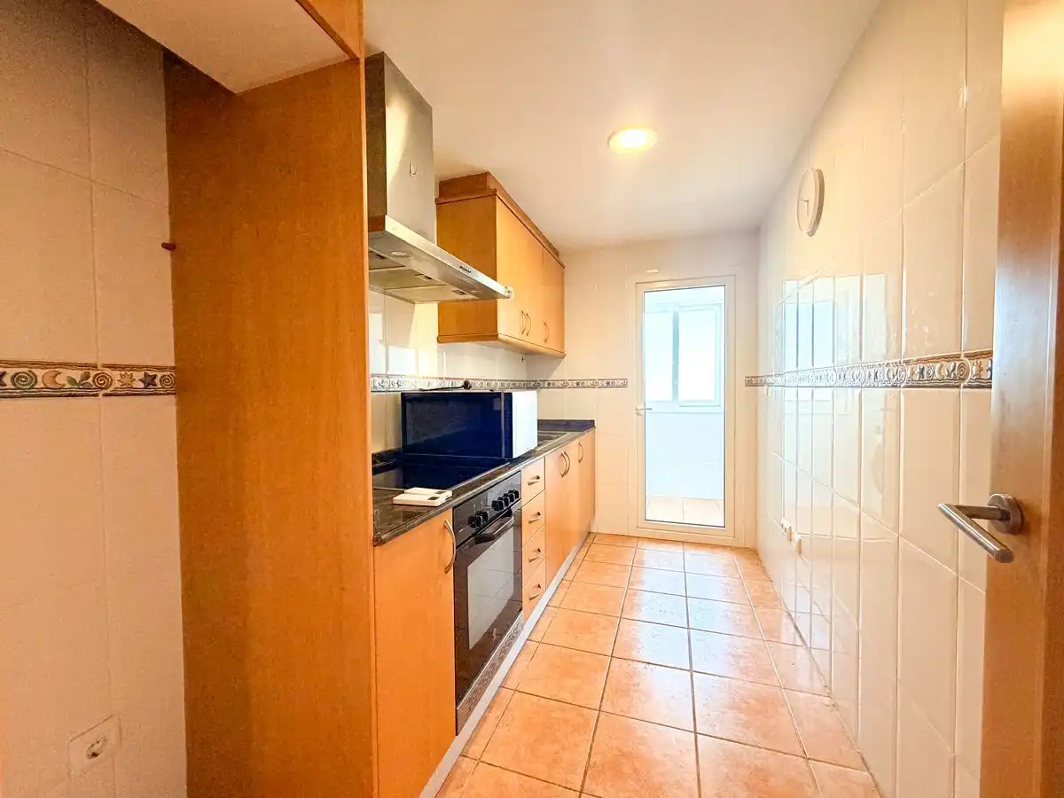 Küche von Wohnung zum Verkauf in Dénia mit Klimaanlage, Heizung und Terrasse