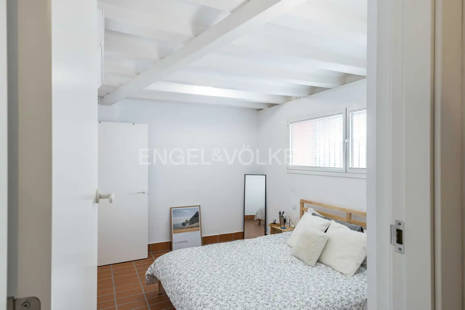 Schlafzimmer von Wohnung zum Verkauf in Barcelona mit Klimaanlage, Heizung und Abstellraum