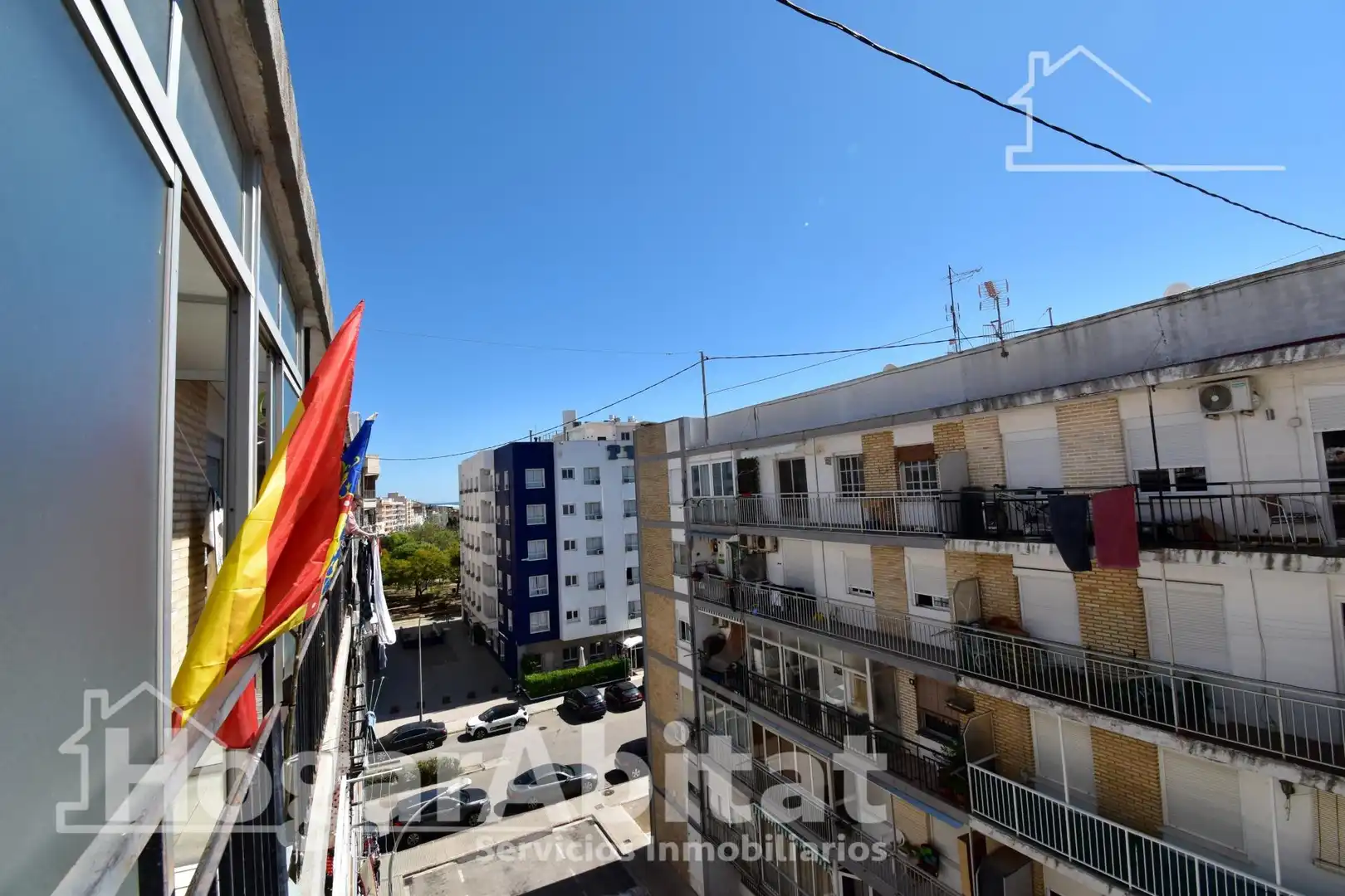 Vista exterior de Piso en venta en Gandia con Terraza, Amueblado y Balcón