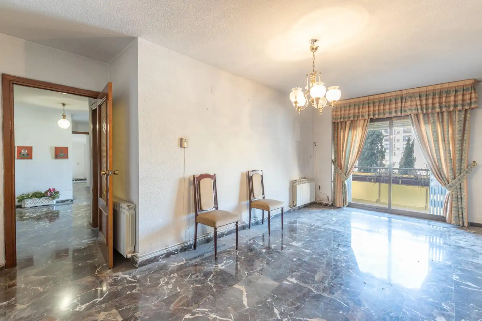 Flat for sale in Granada  with Air Conditioner, Terrace and Balcony