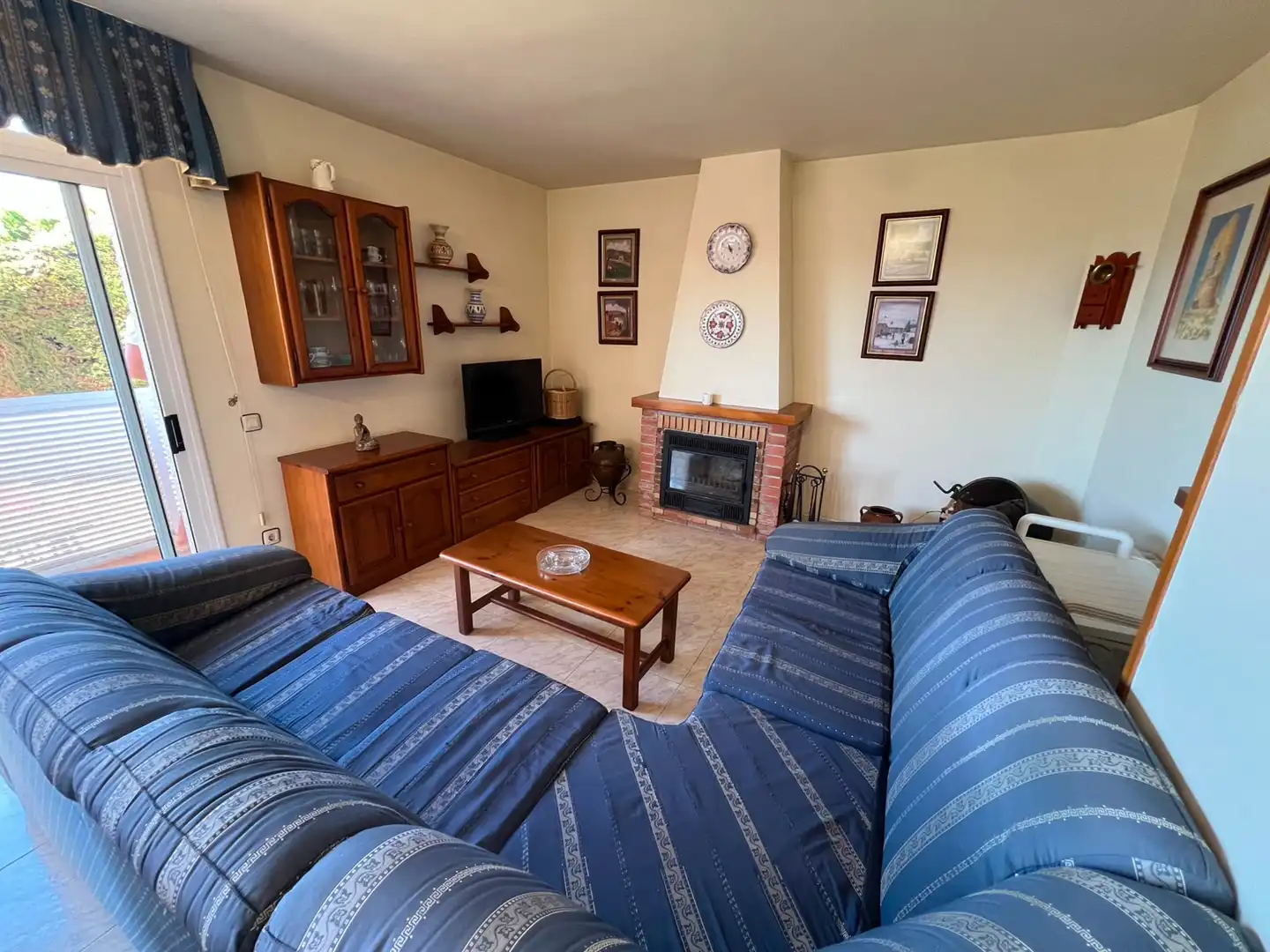 Wohnzimmer von Haus oder Chalet zum Verkauf in Roda de Berà mit Heizung, Privatgarten und Terrasse