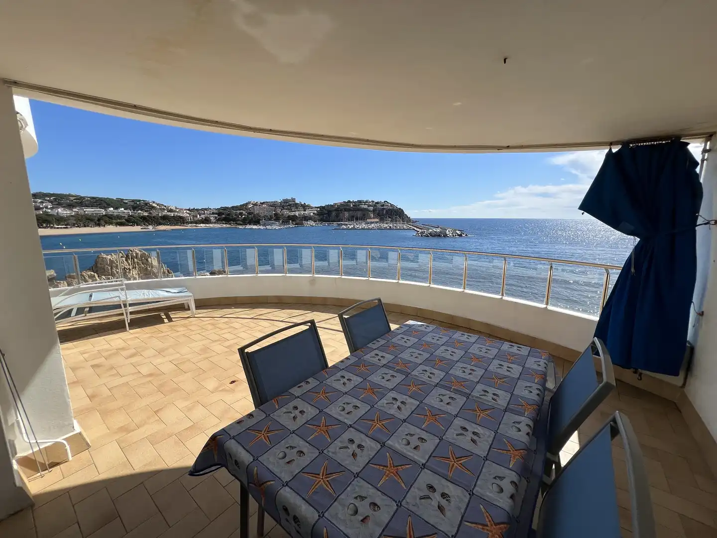 Apartments for rent in Passeig Marítim del President Josep Irla, Puntabrava - Port Salvi