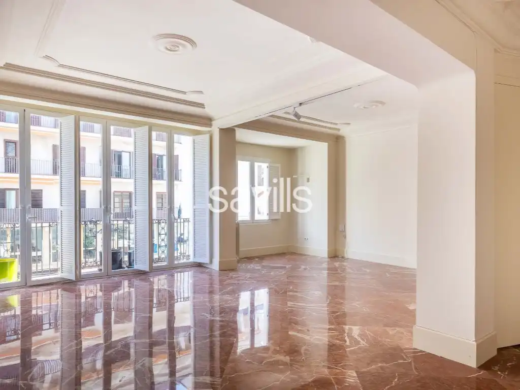 Bedroom of Apartments for sale in Sevilla