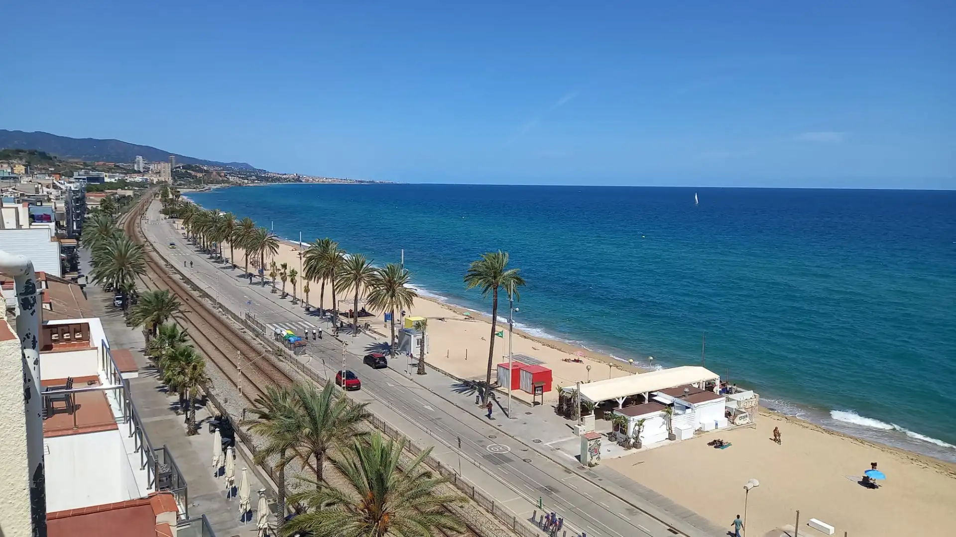 Vista exterior de Piso de alquiler en Badalona con Terraza, Amueblado y Balcón