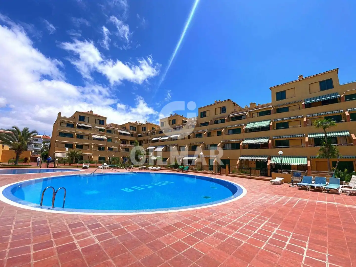 Vista exterior de Piso en venta en Arona con Amueblado y Balcón