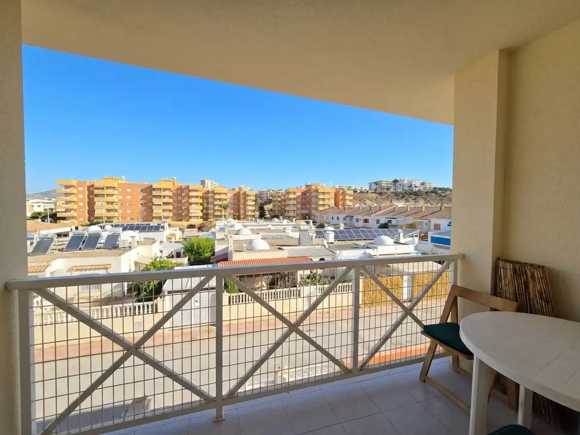 Vista exterior de Apartament en venda en Mazarrón amb Moblat i Balcó