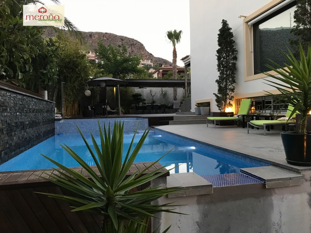 Swimming pool of House or chalet for sale in Santa Pola  with Air Conditioner, Heating and Terrace