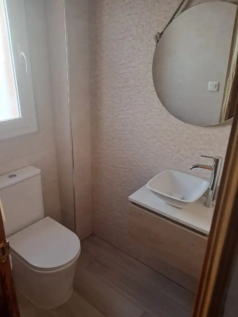 Badezimmer von Haus zum Verkauf in Finestrat mit Heizung, Privatgarten und Terrasse