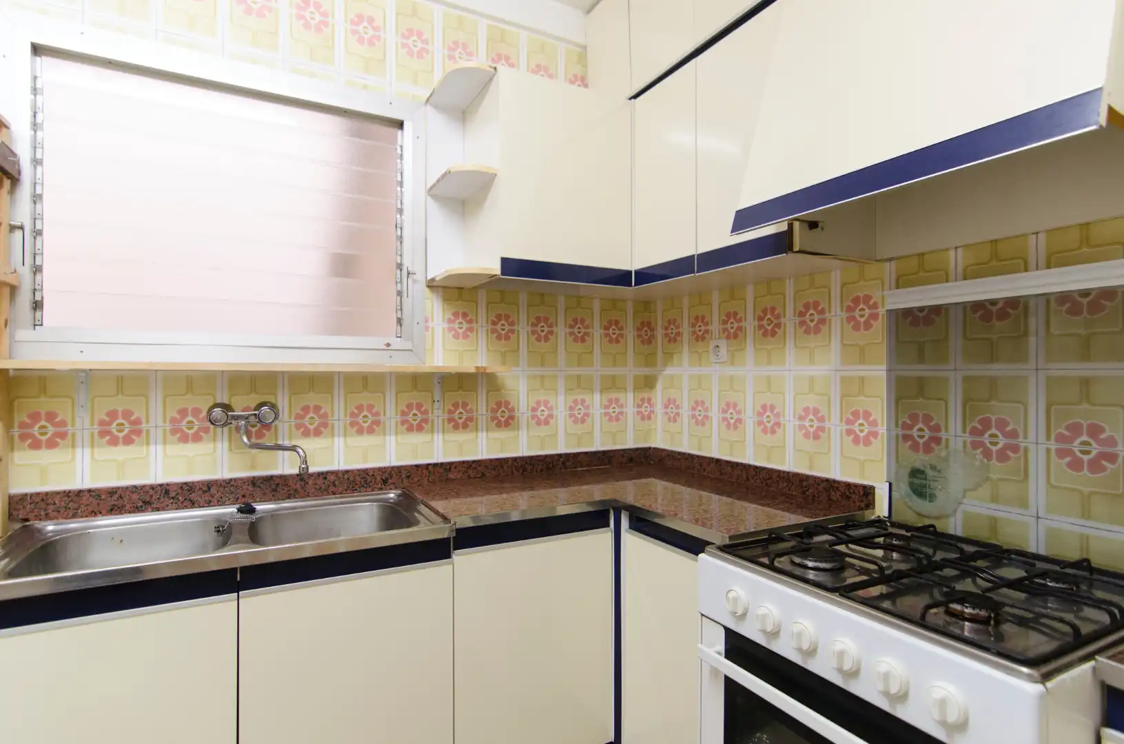 Cocina de Piso en venta en Manresa con Calefacción, Trastero y Horno