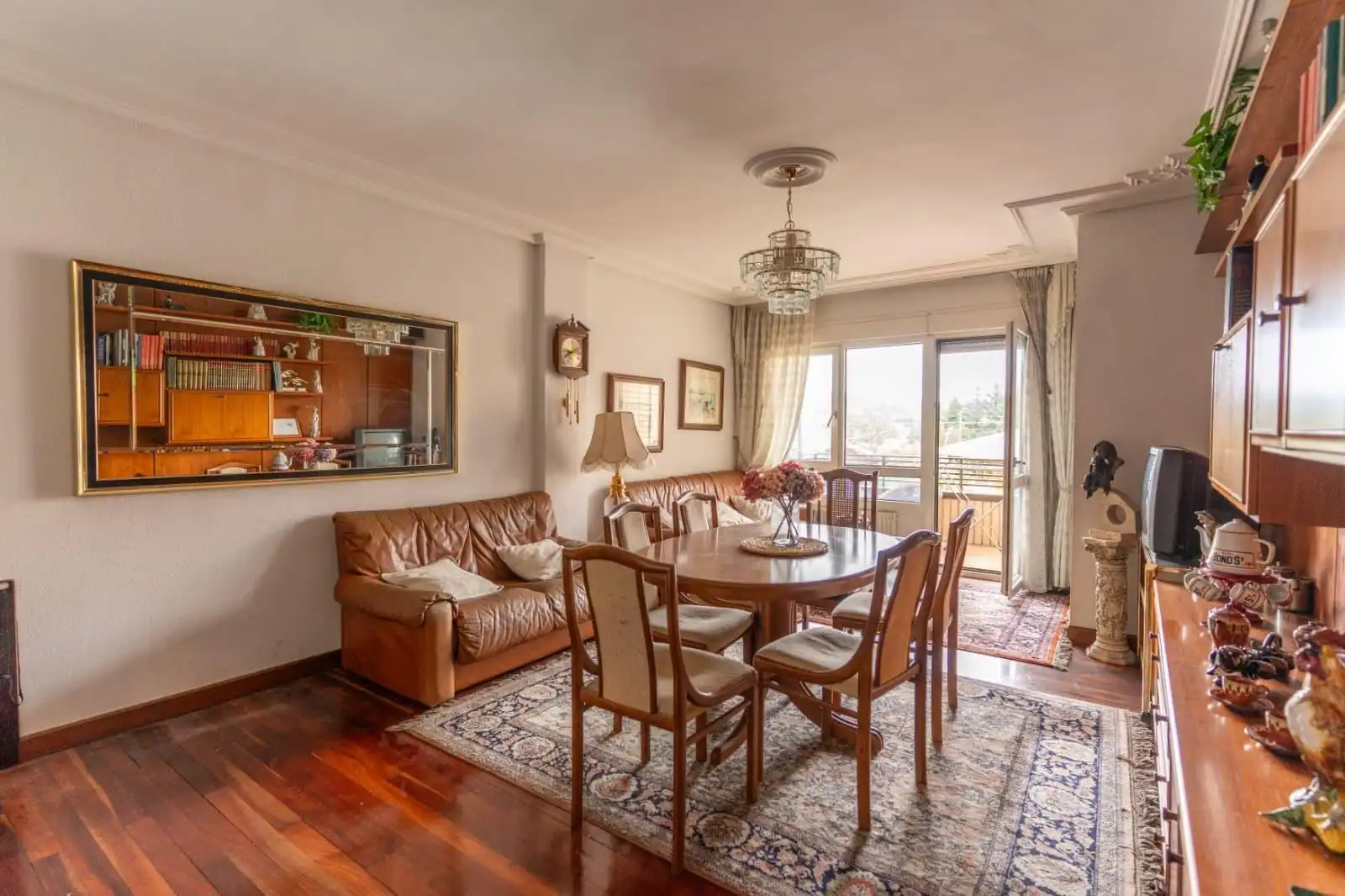 Comedor de Piso en venta en Amurrio con Calefacción, Parquet y Terraza