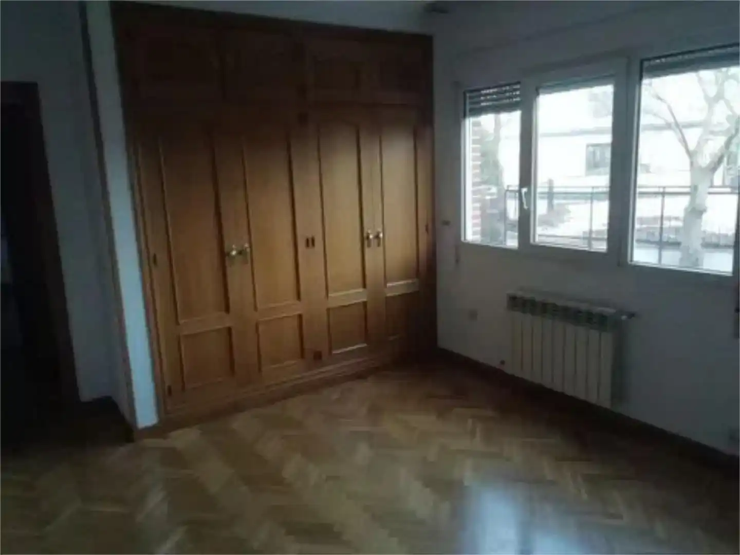 Habitación de Piso en venta en Torrelodones con Piscina y Balcón