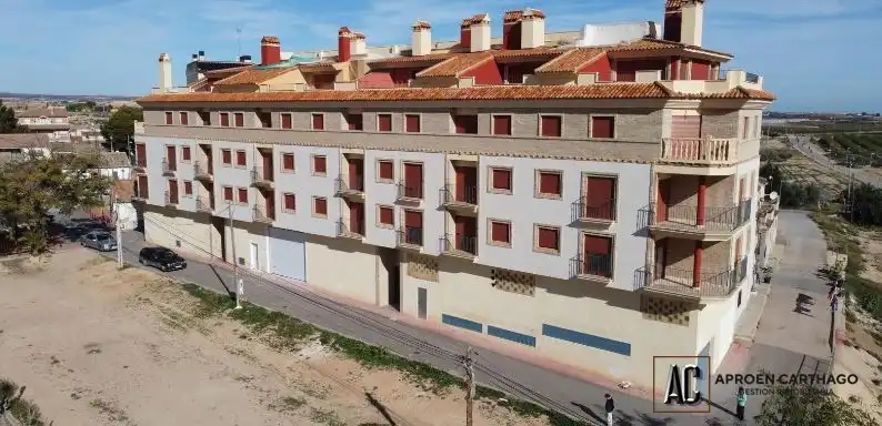 Wohnung mit Balkon zum Verkauf in Avenida de la Constitución