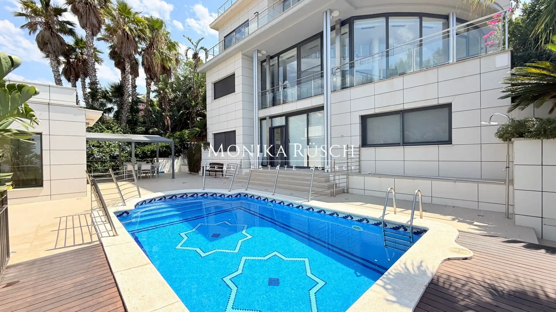 Vista exterior de Casa o chalet en venta en Sitges con Aire acondicionado, Calefacción y Terraza