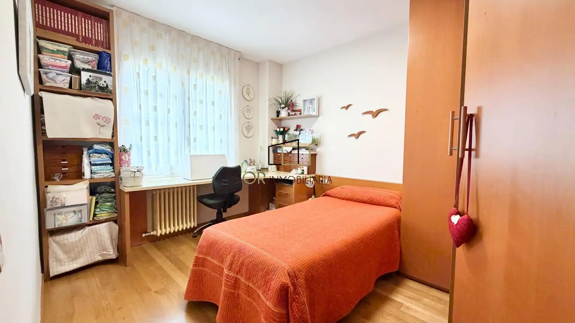 Dormitori de Casa o xalet en venda en Vilafranca del Penedès amb Aire condicionat, Calefacció i Jardí privat