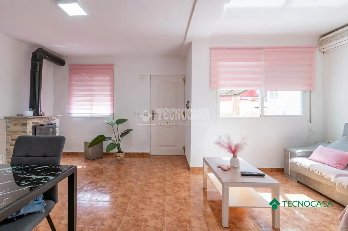 Living room of Detached homes for sale in Vícar  with Air Conditioner, Heating and Terrace