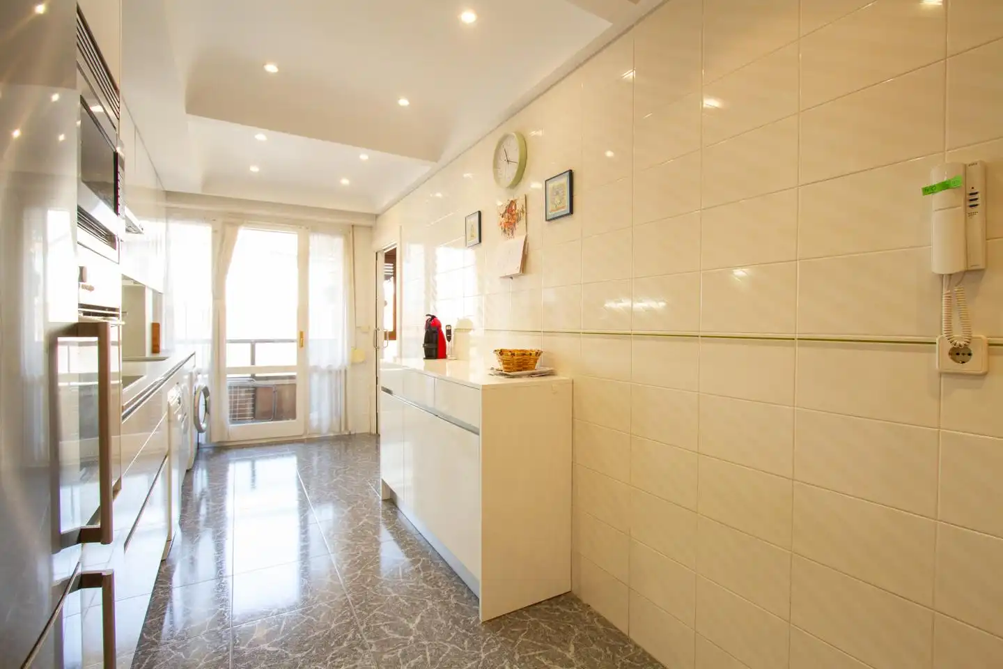 Küche von Maisonette zum Verkauf in Villava / Atarrabia mit Klimaanlage, Heizung und Terrasse