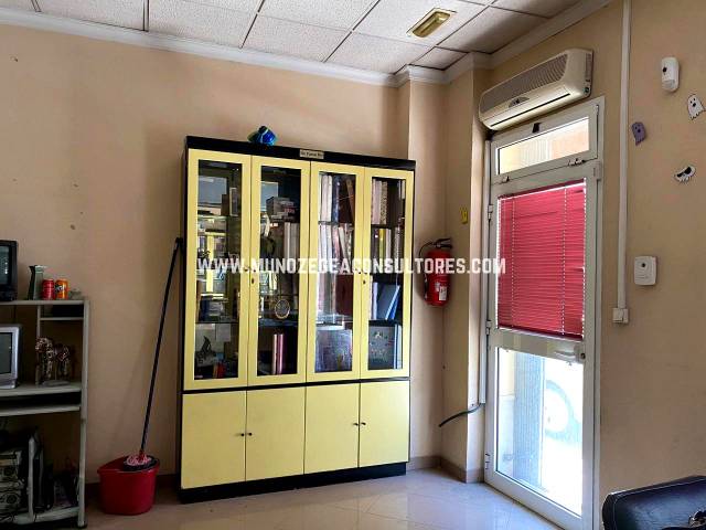 Local comercial en Venta en Hoya Del Molino en Hoya del Molino