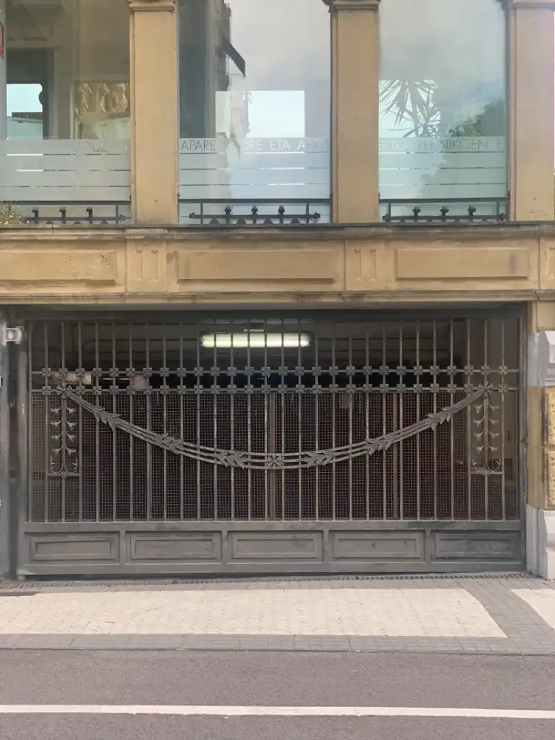 Exterior view of Garage for rent in Donostia - San Sebastián 