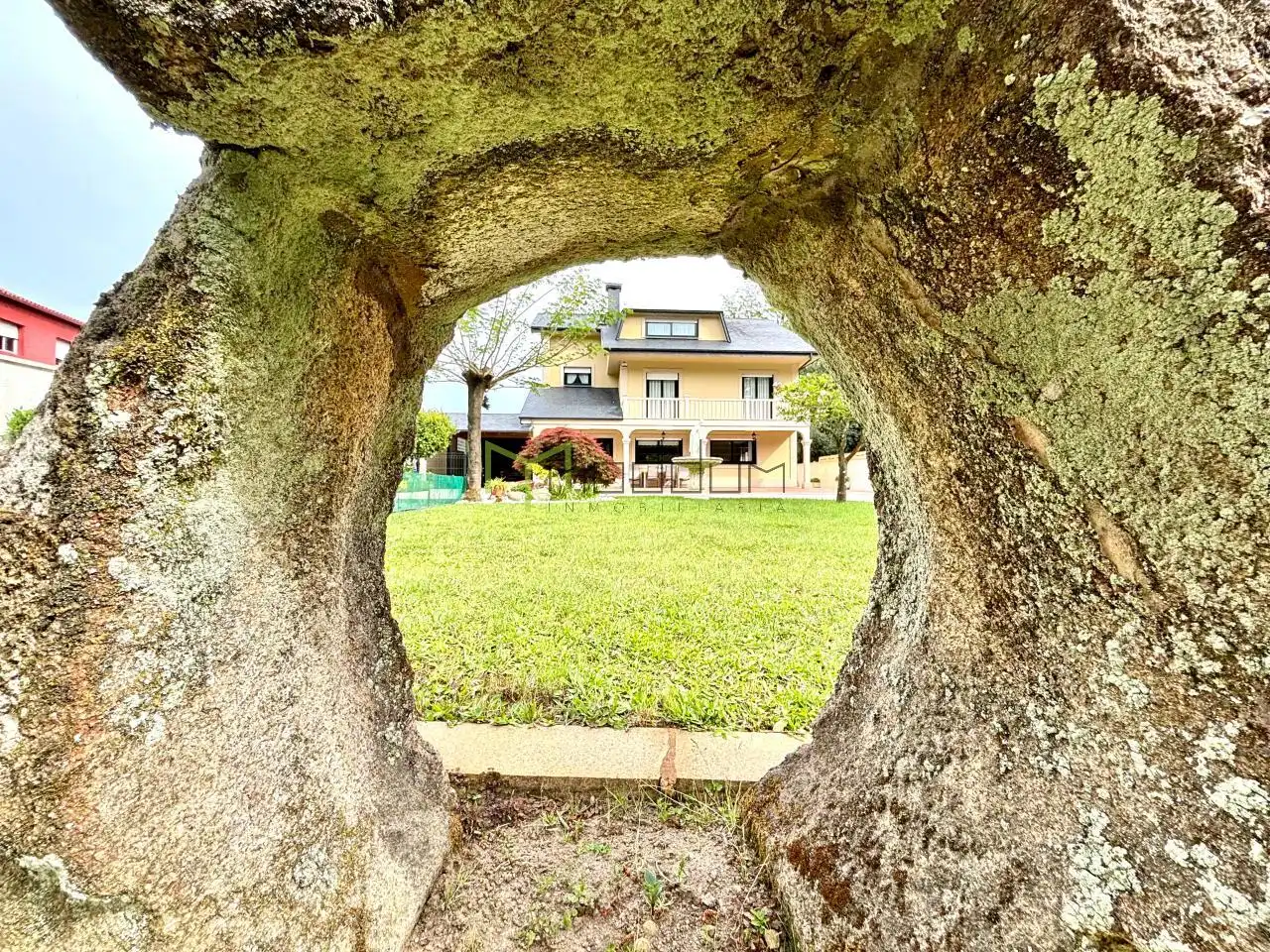 Vista exterior de Casa o chalet en venta en Ames con Calefacción, Jardín privado y Parquet