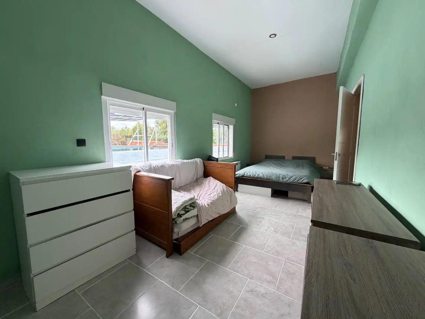 Habitación de Casa o chalet en venta en Llíria con Aire acondicionado, Calefacción y Jardín privado