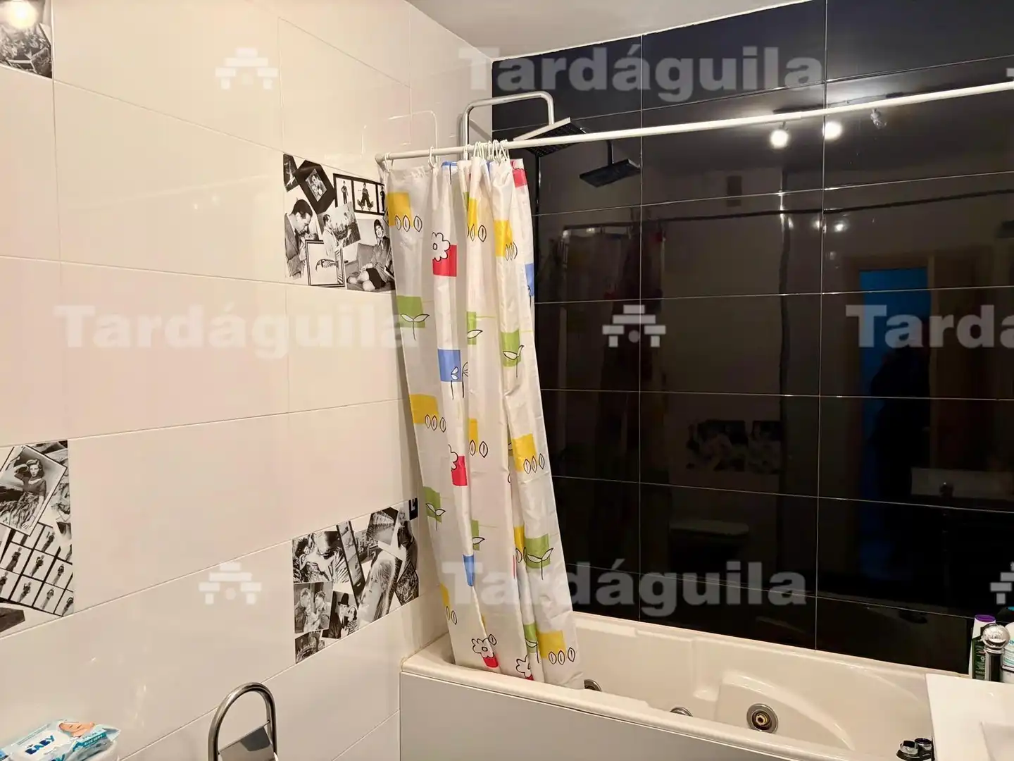 Baño de Piso en venta en Salamanca con Calefacción, Terraza y Balcón