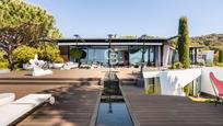 Vista exterior de Casa o xalet en venda en Sant Andreu de Llavaneres amb Aire condicionat, Terrassa i Piscina