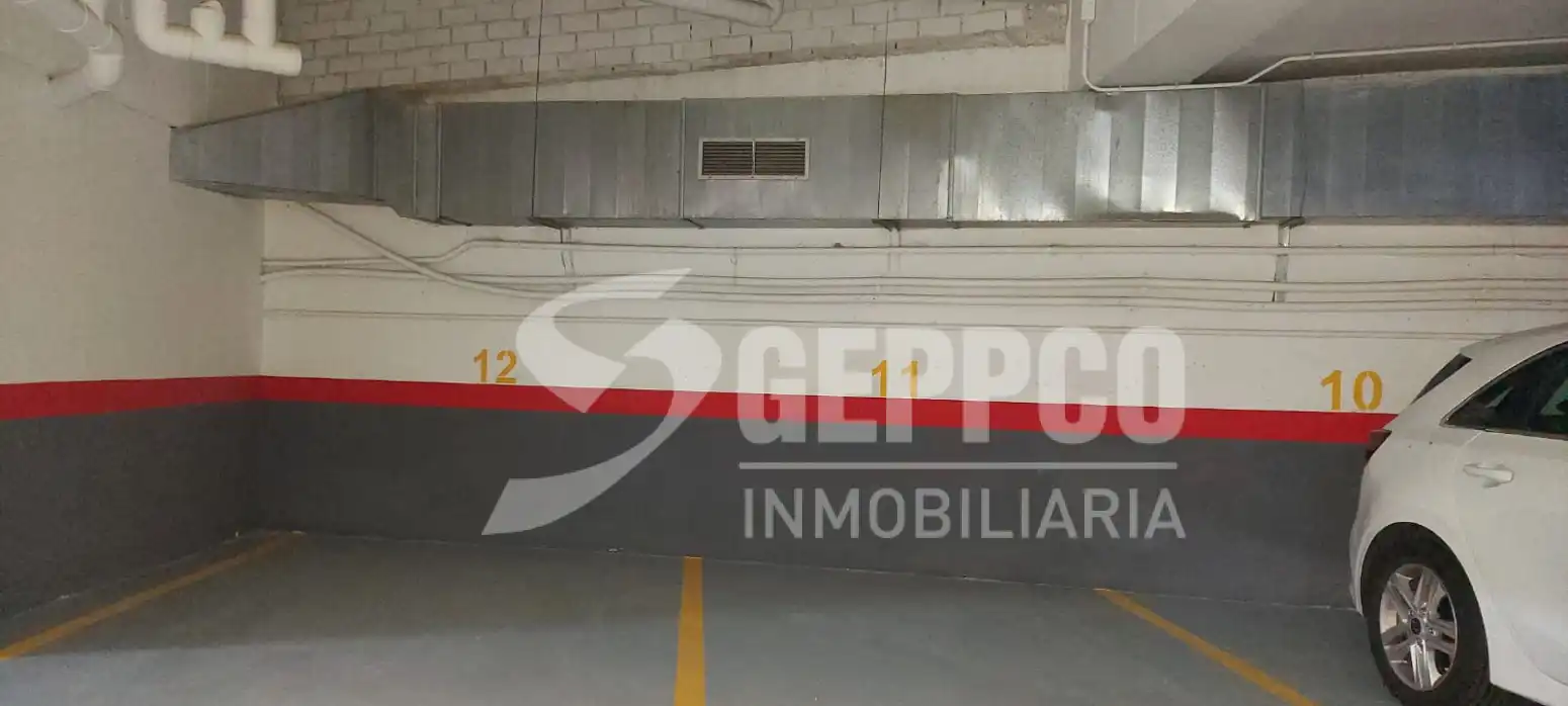 Parkplatz von Loft zum Verkauf in San Sebastián de los Reyes
