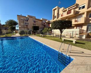 Piscina de Apartament en venda en Cartagena amb Aire condicionat, Jardí privat i Piscina