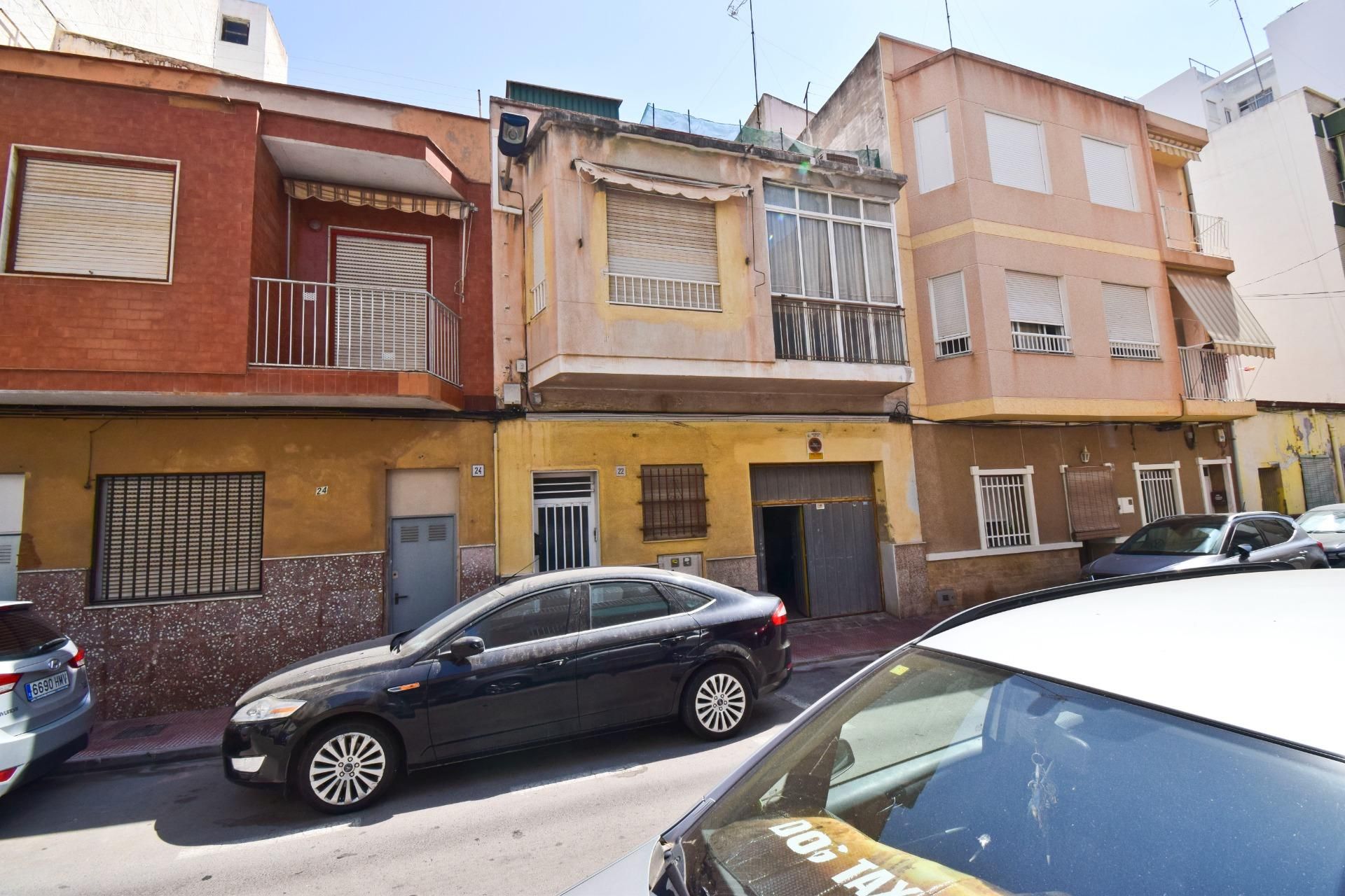 Vista exterior de Garatge en venda en Santa Pola